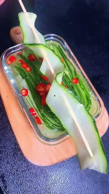 吃瓜的雪碧,夏日消暑新宠，清凉一夏的甜蜜选择  第3张