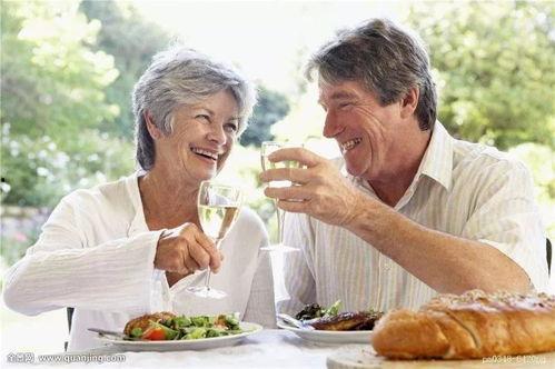 88岁老人吃红瓜,揭秘长寿之道 第3张 88岁老人吃红瓜,揭秘长寿之道 第3张