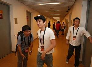 杨黎明吃瓜的视频,揭秘娱乐圈幕后故事